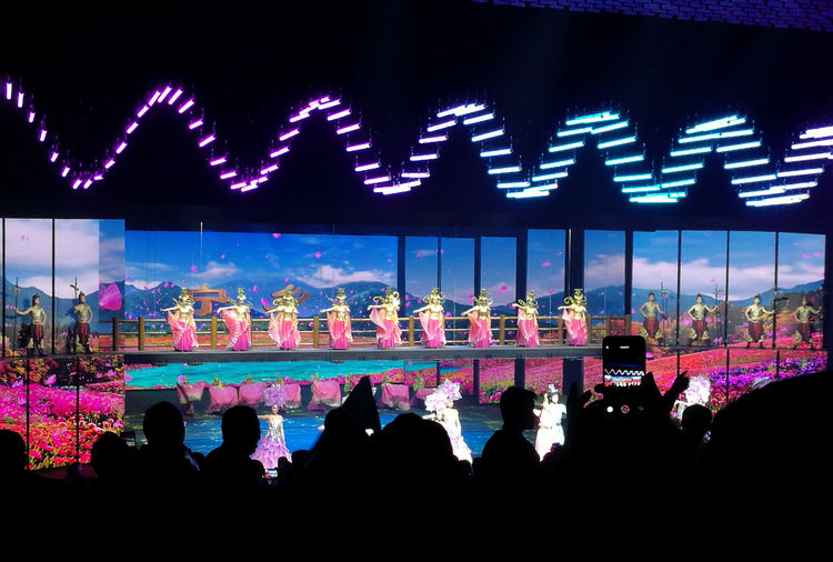 腾博汇游戏官网特种陶瓷有限公司举行2019年炭河古城一日游