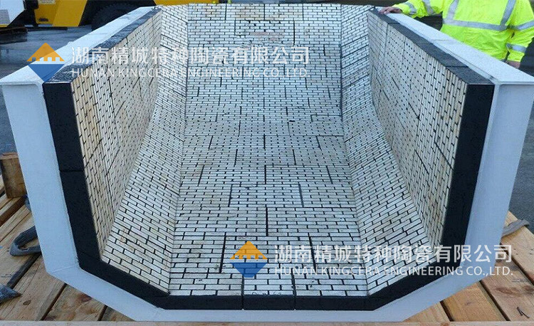 腾博汇游戏官网耐磨陶瓷内衬装备