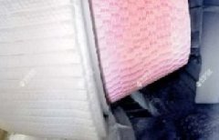 腾博汇游戏官网耐磨陶瓷复合衬板在生料立磨磨辊轴；ふ稚系睦殖捎τ